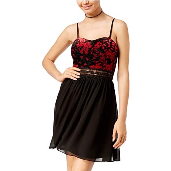 BCX Black & Red Velvet Chiffon Sweetheart Dress Size 7 - Picture 1 of 10